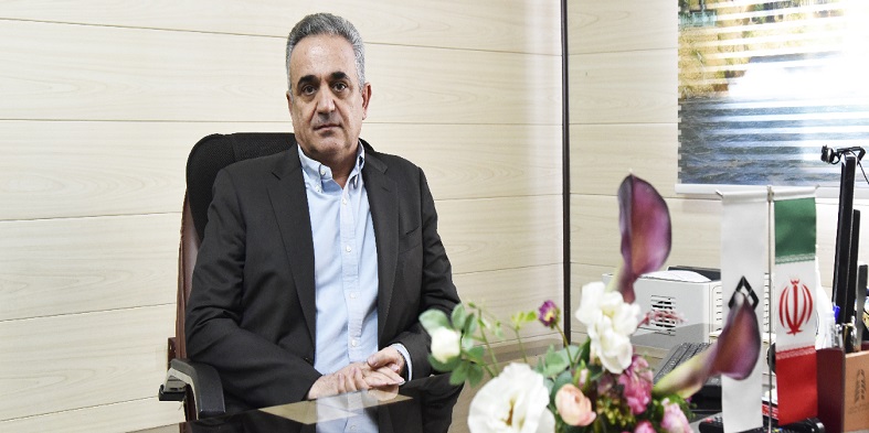 پیام رییس دانشگاه شهرکرد به مناسبت میلاد حضرت زهرا(س) و روز زن